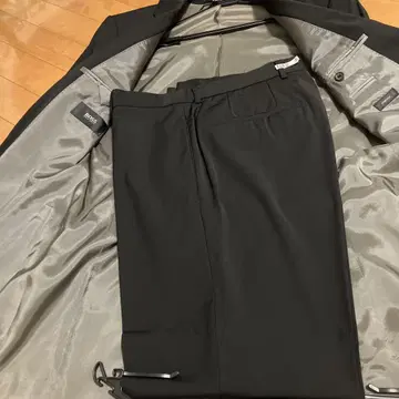 HUGO BOSS 셋업 수트
