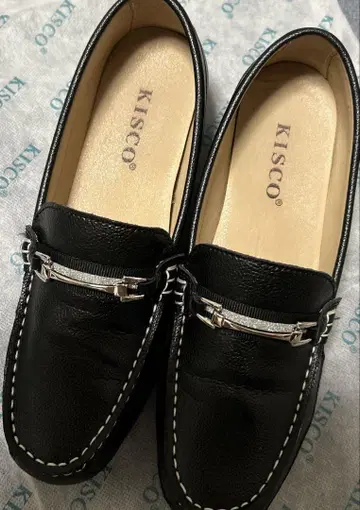 키스코 KISCO 비트 인 힐 블랙 23.5cm