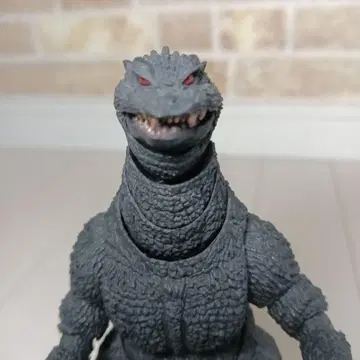 S.H.monster arts 고질라 2004 (눈빛 변경)
