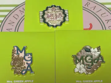 Mrs. GREEN APPLE 팝업 스토어 가챠 핀 배지 3개