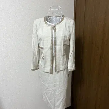 아이보리 린넨풍 셋업