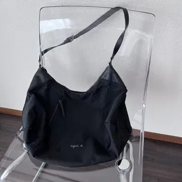 에네스베 원숄더백 초승달 블랙 빅 A4 수납