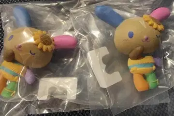 컬러풀 토끼 피규어 2개 세트