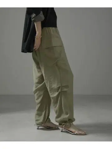 SALON adam et rope' 빈티지풍 카고 팬츠