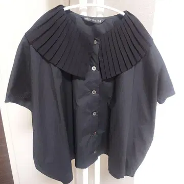 mizuiro ind 플리츠 칼라 셔츠 블랙