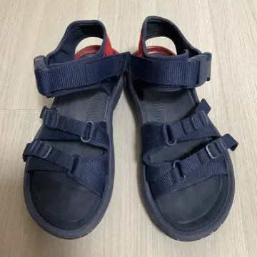teva x Herschel Supply (허셸 서플라이) 샌들