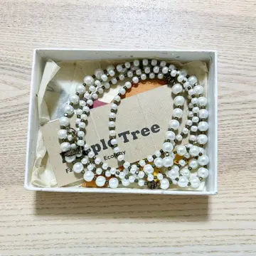 People Tree 유리 펄 목걸이