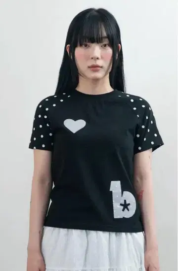 도트 무늬 소매 티셔츠 wish 코어 BAUF MUSINSA