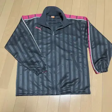 새상품급 PUMA 저리 상의