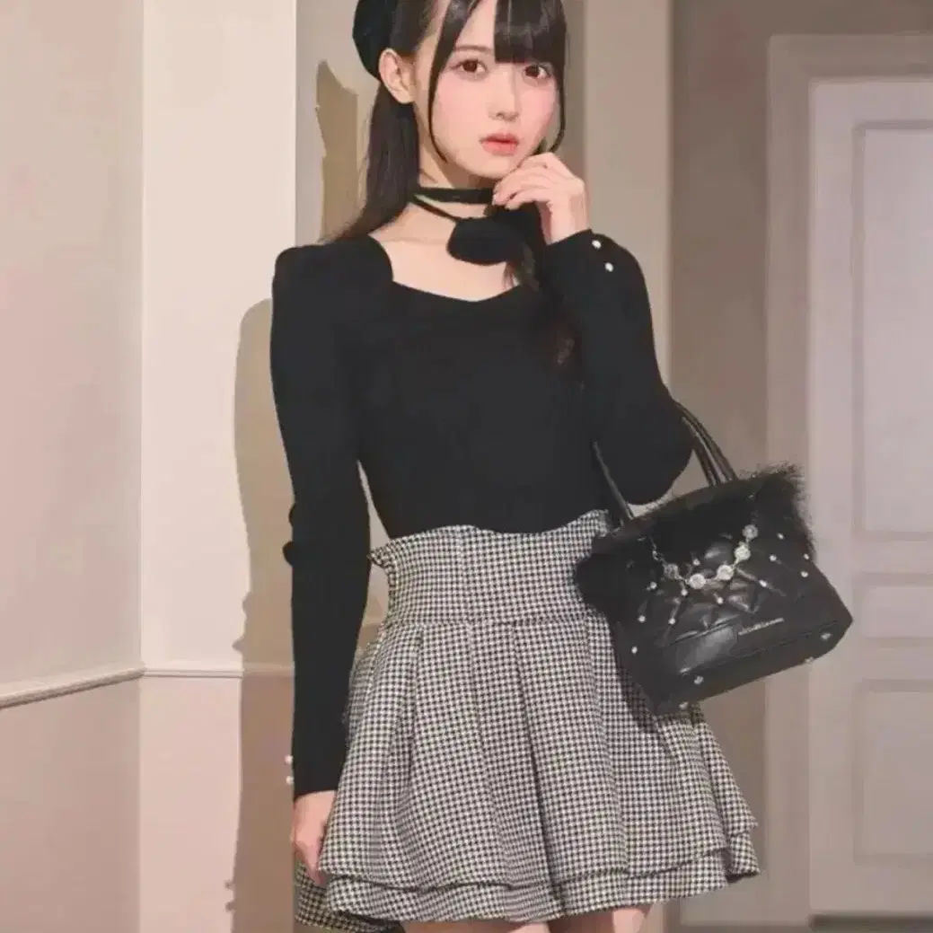 Michelle Macaron Check Chidori XS on Bunjang Global Site.