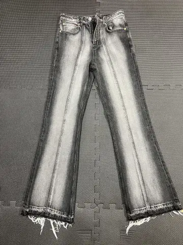 자라 그레이 부츠 컷 데님
