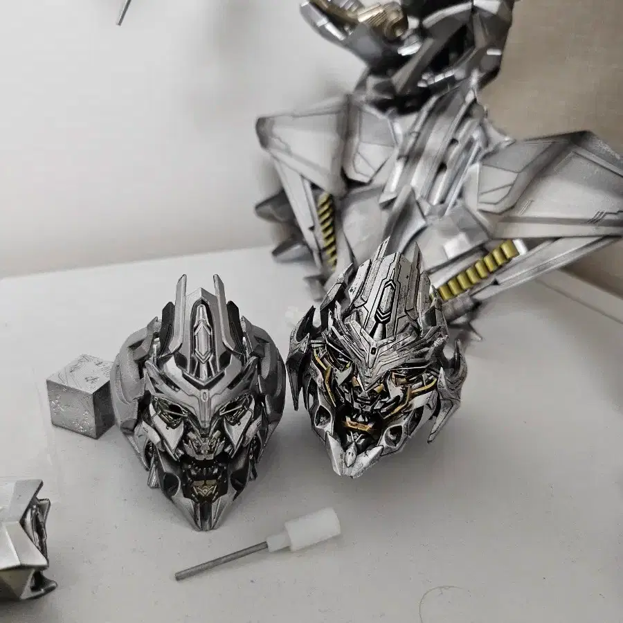 ls12 Megatron + upgrade kits (Transformers) on Bunjang Global Site.