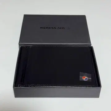 대한항공 머니클립이 달린 천연 가죽 지갑 블랙