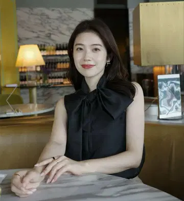 2025년 완판템 아누앙스 시어 루브 블라우스 anuans