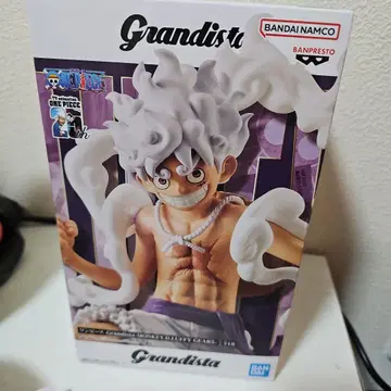 Grandista 몽키 D. 루피 피규어