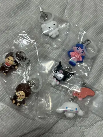 메지루시 액세서리 산리오 몬치치 7종 세트 가격 인하 가능