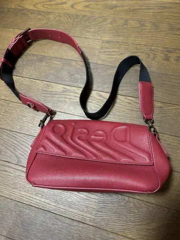 Desigual 레드 숄더백