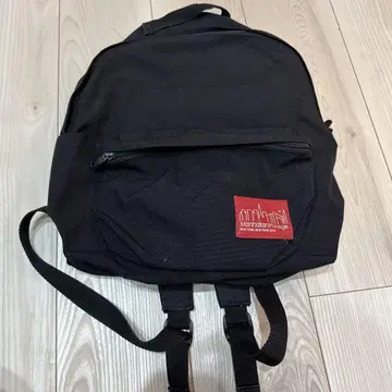 Manhattan Portage 블랙 백팩 프론트 포켓 부착