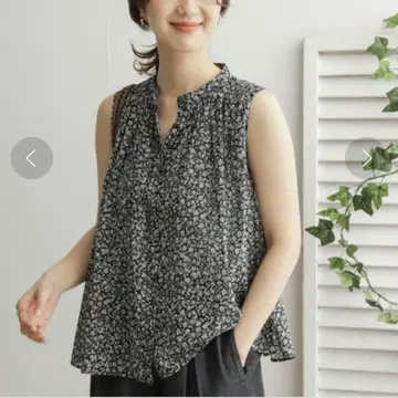 어반 리서치 도어스 플라워 개더 블라우스