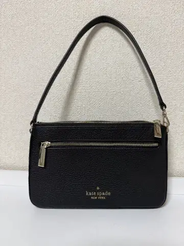 kate spade 블랙 가죽 백
