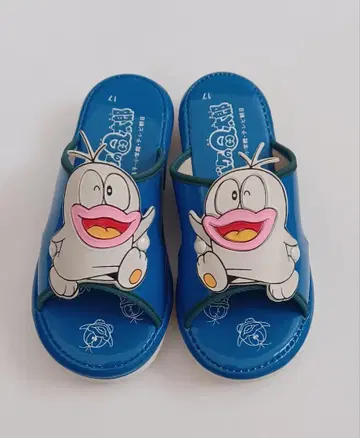 오바케의 Q타로 레트로 샌들 17cm