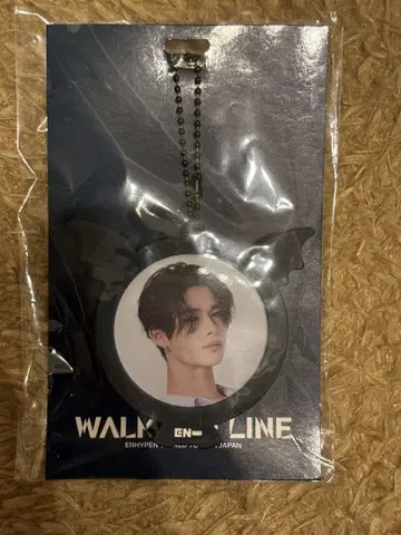 ENHYPEN 니키 WALK THE LINE 캔뱃지 키링 캔뱃지