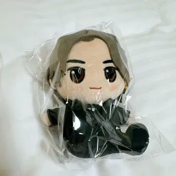 아카니시 젠 봉제 인형