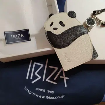 IBIZA 이비자 애니마다 릴 포함 패스 케이스 (팬더) 가죽 완판템