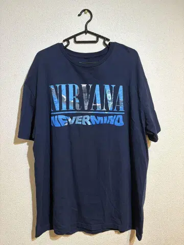 NIRVANA 티셔츠