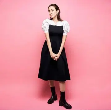 CELFORD 홀 의류 볼륨 소매 원피스