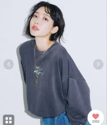 엑스걸 글리터 로고스 맨투맨 크롭 S