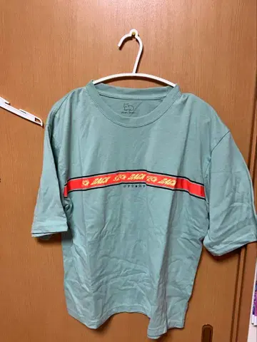 요네즈켄시 KICKBACK 반팔T셔츠 공상 M사이즈