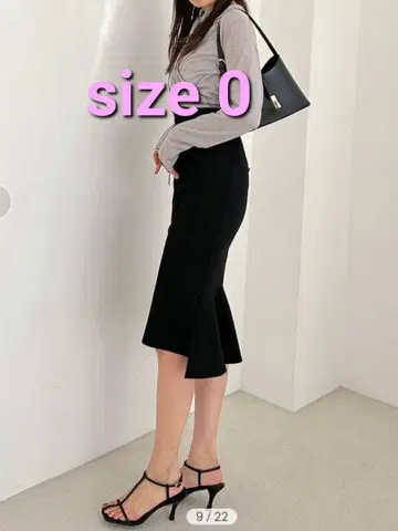 스나이델 벨트 미들 길이 타이트 스커트