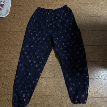 기하학 패턴 네이비 팬츠