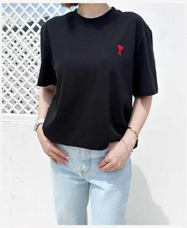 아미 남녀공용 스몰하트로고 반팔 티셔츠