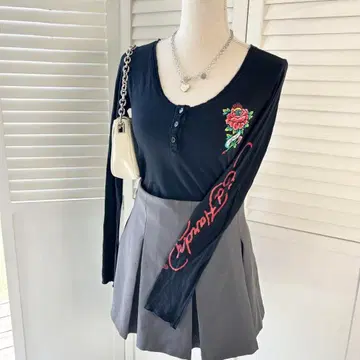 Ed Hardy USA제 장미 자수 컷 티셔츠 긴팔 로고 슬리브 블랙
