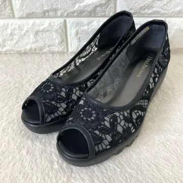 새상품급 힐즈 애비뉴 웨이브 밑창 펌프스 가죽 블랙 22cm