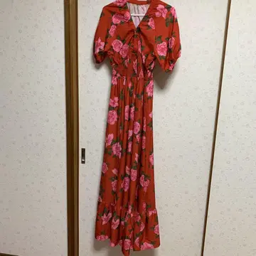 오렌지 꽃무늬 롱 드레스