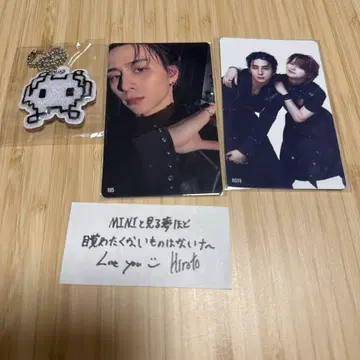 INI 이케자키 리토 XQARE 캡슐 토이 키링 랜트레