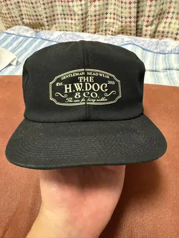 THE H.W.DOG & CO. 트래커 캡 40