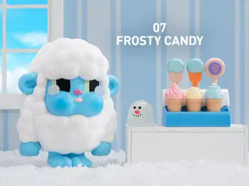 CRYBABY MONSTER TEARS FROSTY CANDY 피규어