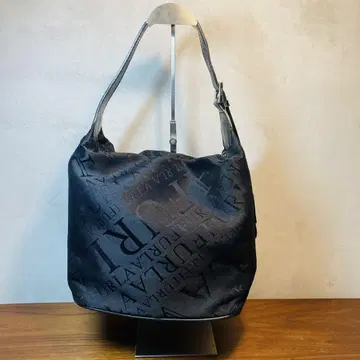훌라 FURLA 원숄더 블랙 스타일리시