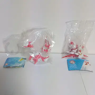 도라네츠 히류형 1개, 애니마네츠 여우형 1개
