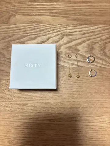 MISTY 별 모양 참 귀걸이 세트 (골드 & 실버) 펜던트