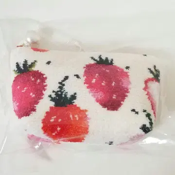 페이러 스트로베리 도트 파우치 아이보리 미사용 새상품