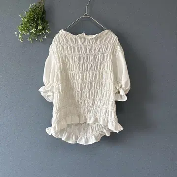H&M [M] 새상품급 프릴 벌룬 소매 숏 기장 보트넥 블라우스 반팔
