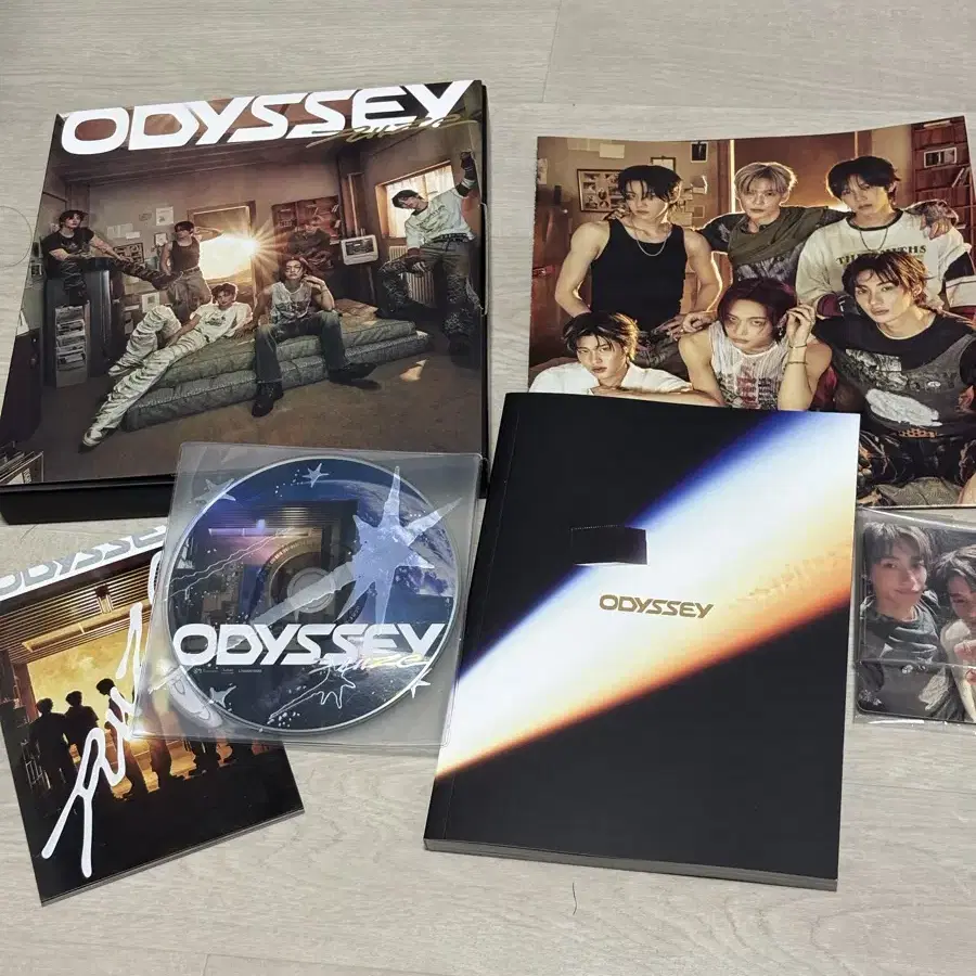 Buy RIIZE Signed albums, Rare photocards on Bunjang!