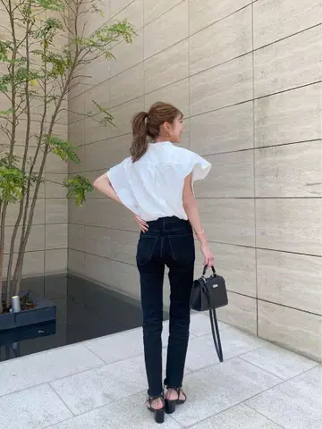 COTORICA. 화이트 흰색 상의