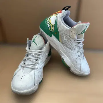 Jordan 스니커즈 화이트/그린/레드 27cm