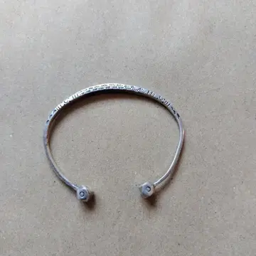 실버 조각 무늬 팔찌 약 50mm 폭